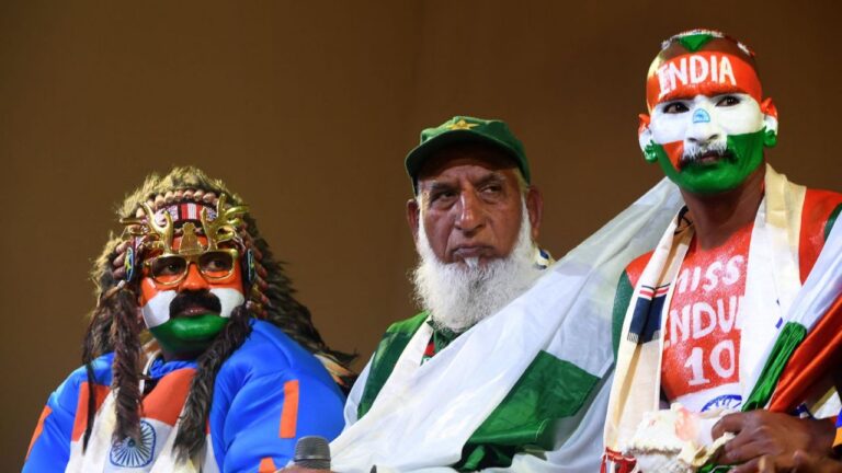 Pakistan’s Biggest Cricket Fan Calls It Quits – چچا کرکٹ نے بین الاقوامی اسٹیڈیمز سے ریٹائرمنٹ کا اعلان کر دیا
